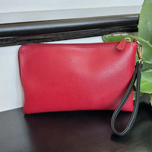 Coach, genuine, leather wristlet clutch handbag purse, red - Picture 4 of 7